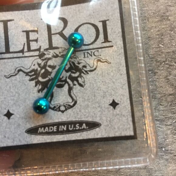 LeRoi titanium tongue rings - Picture 2 of 5